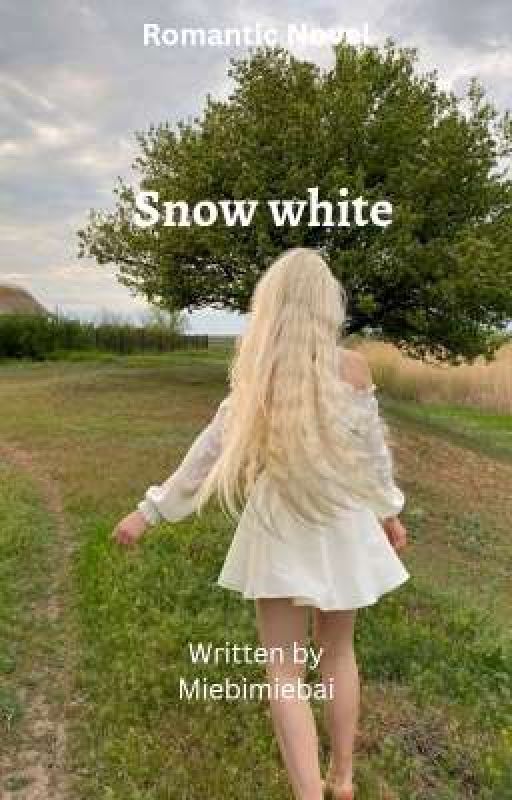 Snow White by miebimiebai